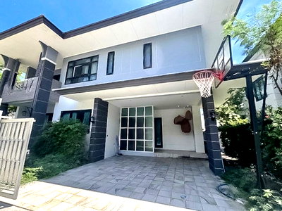Houses for sale Bang Lamung Chonburi : Premium House for Sale Nong Pla Lai 4 Bedrooms Fully Furnished