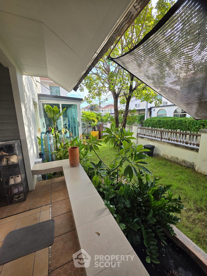 picture 204 Sqm 3-BR House In Samet, Chon Buri (ID 3243955) - 2/15
