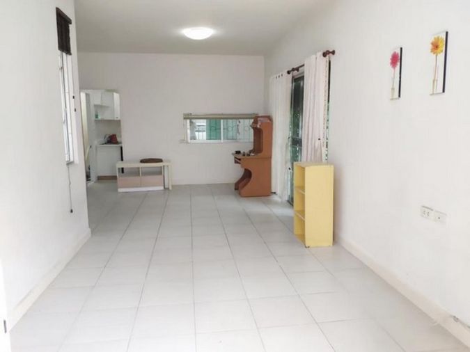 3-bed house for rent, 10 sqm, 28 sq wah, Lat Phrao