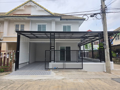 ทาวน์เฮาส์ 2ชั้น ​รีโนเวทใหม่​ หลังมุม เนื้อที่เยอะ ม.พฤกษา 20 ลำลูกกา คลอง 2 ใกล้รถไฟฟ้าสีเขียว คูคต