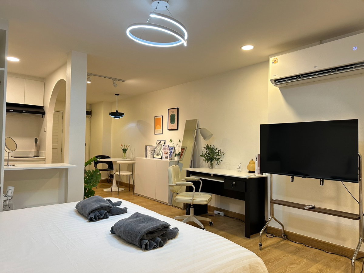 picture For Sale!! Hillside condo 3 Nimman  - 2/7