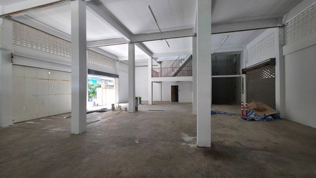 picture WF0745 Warehouse For Rent Din Daeng Bangkok - 3/8