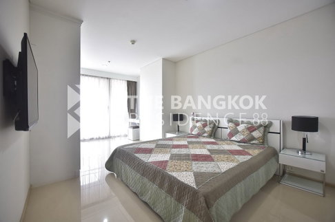 เดอะ เลค คอนโดมิเนียม หรูหราเหนือระดับกับยูนิตสุด Luxury ใกล้ BTS สถานีอโศก