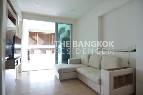 Rhythm Phahol - Ari Special unit at an attractive price near BTS Sena Ruam