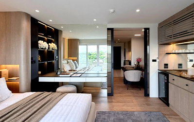 Condos for sale 700 Year Sports Arena Chiang Mai : Rawee Waree Condo, Luxury condo on Nimman Soi 15, Foreign quota available, Spacious room, Beautifully furnished. (Tel/Line 088-5986998)
