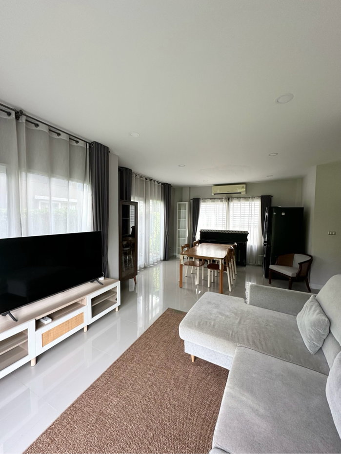 รูป Single House For Rent: The Centro Watcharapol (Pet Friendly) - รูปที่ 3/16