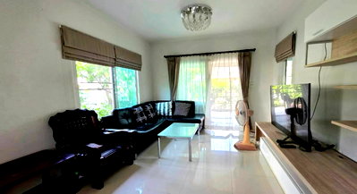 Houses for rent Pracha Uthit Road : Single house for rent, Prueklada Pracha Uthit 90, fully furnished. Carry your bags and youre ready to move in (H6954) 