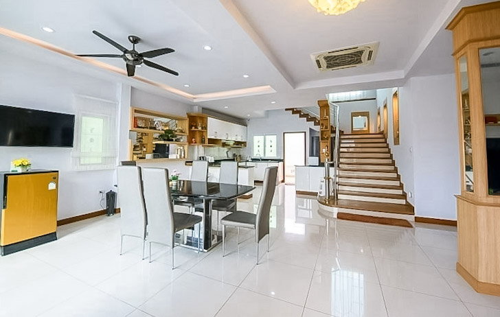 picture High End Pool Villa for Sale Thepprasit 5Bed Private Pool - 3/17