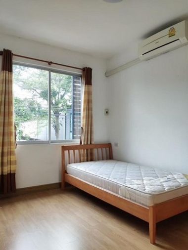 3-bed house for rent, 10 sqm, 28 sq wah, Lat Phrao