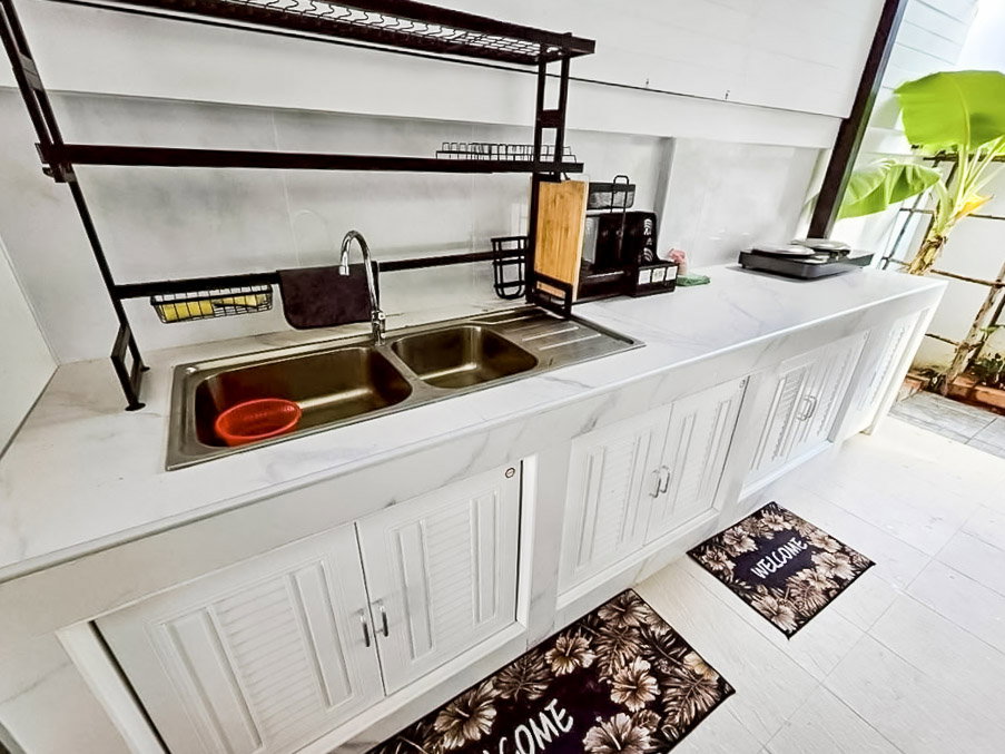 รูป Beautifully Designed 2 Bedroom House for Rent Huai Yai Pattaya - รูปที่ 9/17
