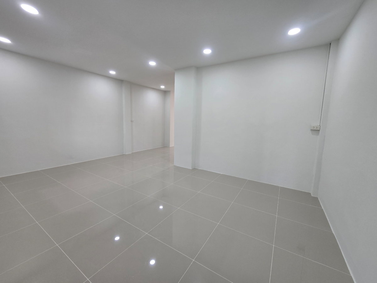 รูป ทาวน์เฮ้าส์ รีโนเวทใหม่ ม.คาซาลีน่า เพลส เพิ่มสิน-วัชรพล Casalena Place  ถนนเพิ่มสิน39 แขวงสายไหม เขตสายไหม - รูปที่ 14/29