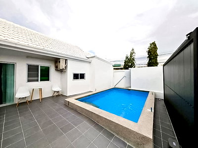บ้านเดี่ยว วัดพระใหญ่ : High End Pool Villa for Sale Thepprasit 8 Bedrooms Private Pool