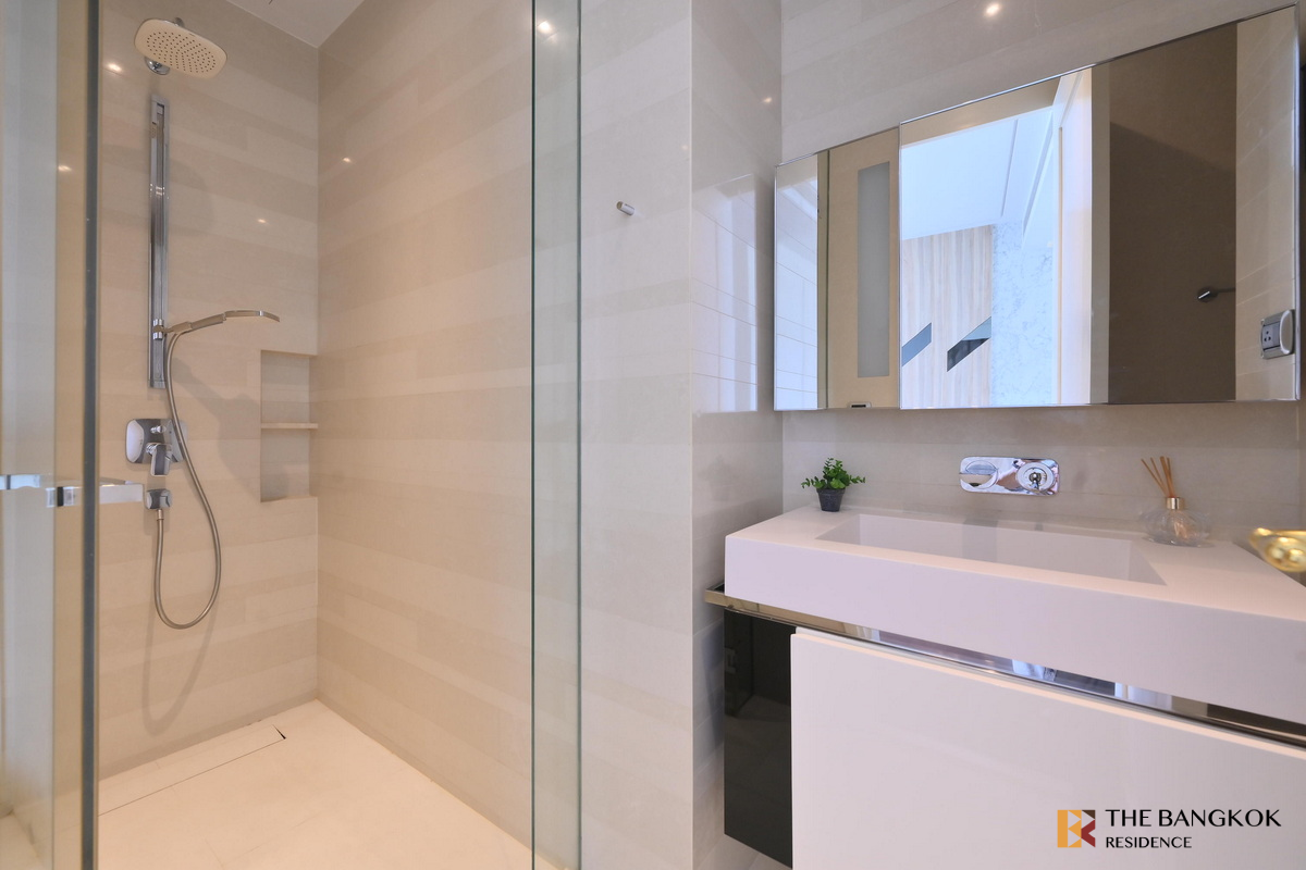รูป มาร์ค สุขุมวิท ใกล้ BTS สถานีพร้อมพงษ์ คอนโด Luxury ราคาพิเศษ - รูปที่ 3/10