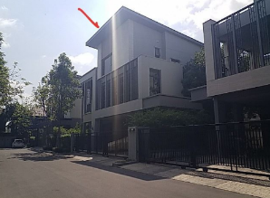 HOME 102.4 Sq.w. Saphan Sung Bangkok for 32.5M