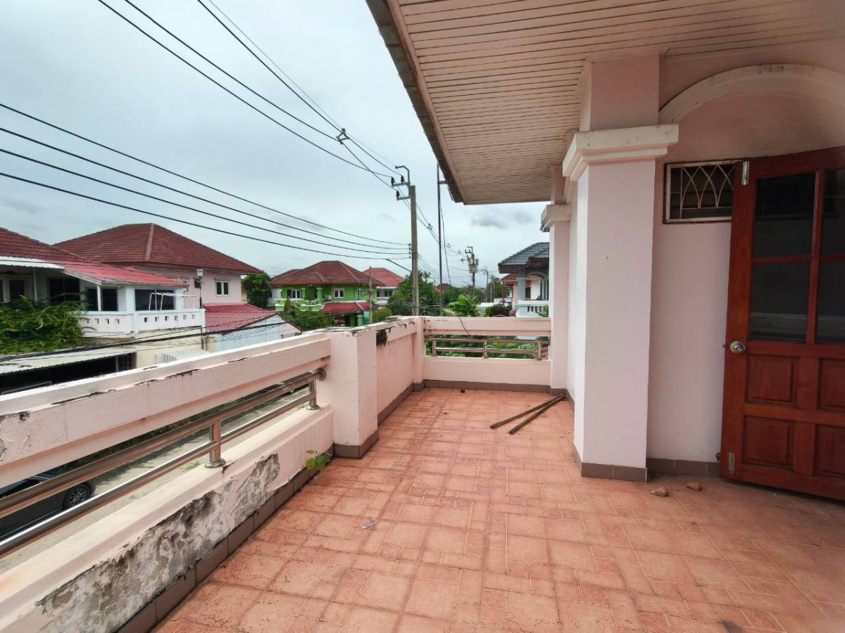 รูป ขายบ้านเดี่ยว 2 ชั้น 89 ตร.วา./193 ตร.ม. หมู่บ้านจุฑาภา นาวงประชาพัฒนา (ดอนเมือง) โครงการคุณภาพ เงียบสงบ ใกล้สนามบินดอนเมือง เพียง 6,000,000 บาท - รูปที่ 30/33