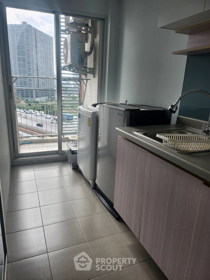picture 80m From BTS Talat Phlu | 1-BR Casa Condo Ratchada-Ratchaphruek (ID 2320427) - 8/15