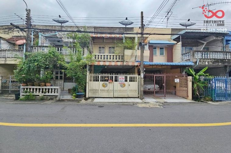 3-bed townhouse for sale, 100 sqm, 15.5 sq wah, Khan Na Yao