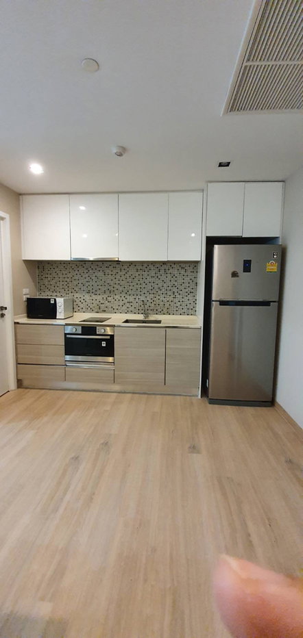 picture SALE : The Room 21 - 1 Bedroom LC271 - 5/8