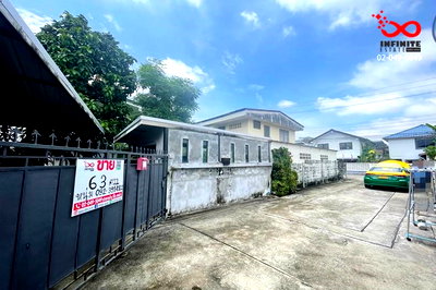 บ้านเดี่ยว นิคมอัญธานี (เจมโมโปลิส) : ขายบ้านเดี่ยว 2 ชั้น ม.เคหะนคร 1 เฉลิมพระเกียรติ ร.9 ซอย 22 ใกล้รถไฟฟ้าสายสีเหลือง สถานีศรีอุดม