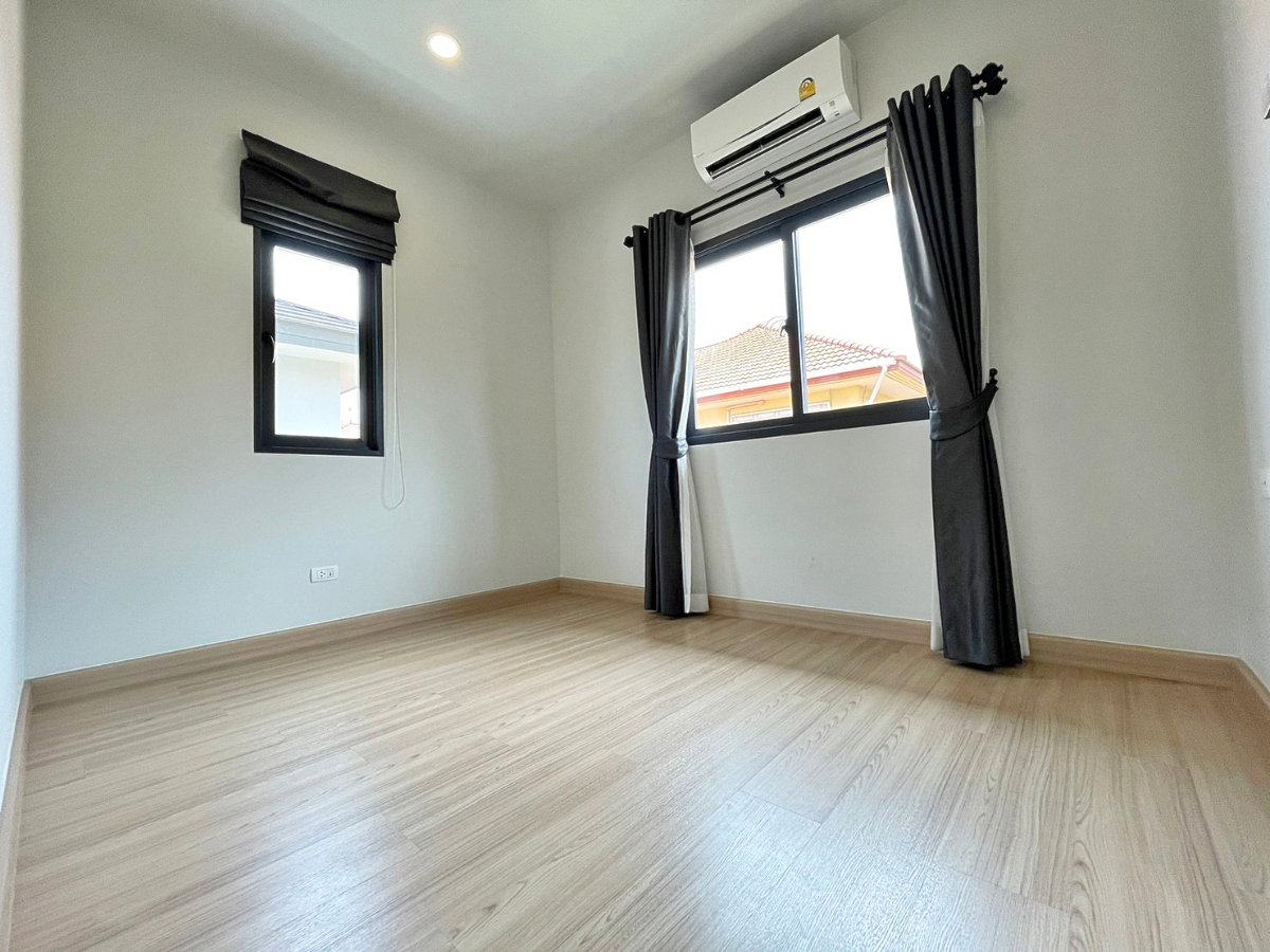 picture For Rent Grand Britania Bangna KM.12  - 16/19