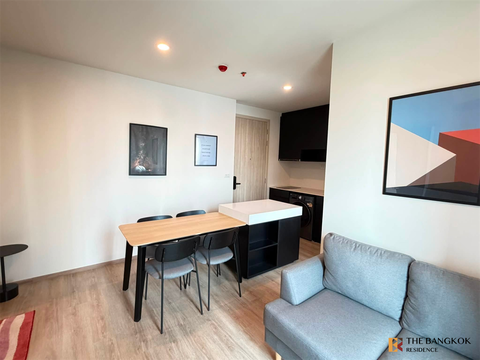 Nue District R9 near MRT Rama 9 Station