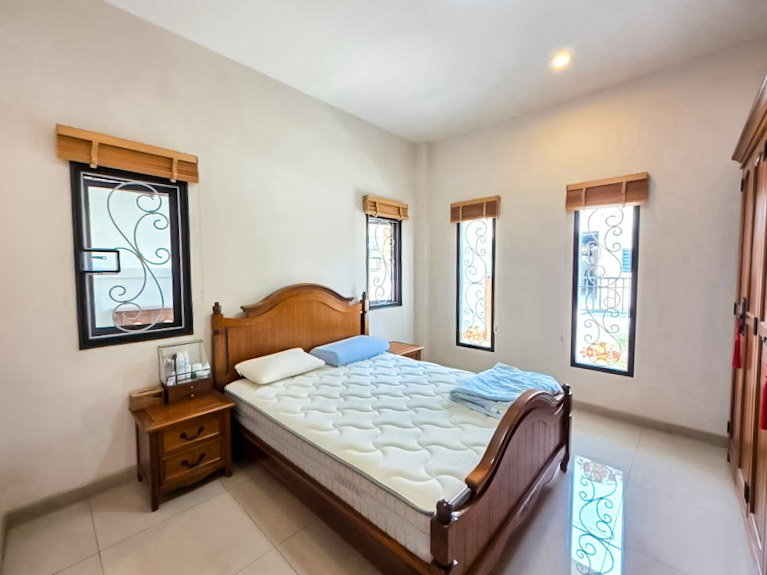 รูป Modern House for Sale Nong Pla Lai Pattaya 3 Bedrooms - รูปที่ 5/8