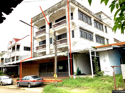 Shophouses for sale Nakhon Phanom : SHOP HOUSE 109.9 Sq.w. Renu Nakhon Nakhon Phanom for 4.4M