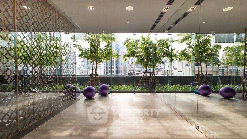 รูป ใกล้ BTS นานา 200 ม. คอนโด 3 ห้องนอน Hyde Sukhumvit 13 Condominium (ID 2343445) - รูปที่ 13/15
