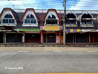 Shophouses for sale Khlong Khlung Kamphaeng Phet : SHOP HOUSE 13.6 Sq.w. Khlong Khlung Kamphaeng Phet for 1.3M