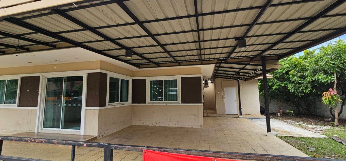 รูป ขายบ้านเดี่ยวชั้นเดียวลำลูกกาคลอง 7 เนื้อที่ 71 ตรว. ใหญ่คุ้ม จอดรถ 3 คัน ต่อเติมครบพร้อมอยู่ 2.59 ล้าน - รูปที่ 3/15