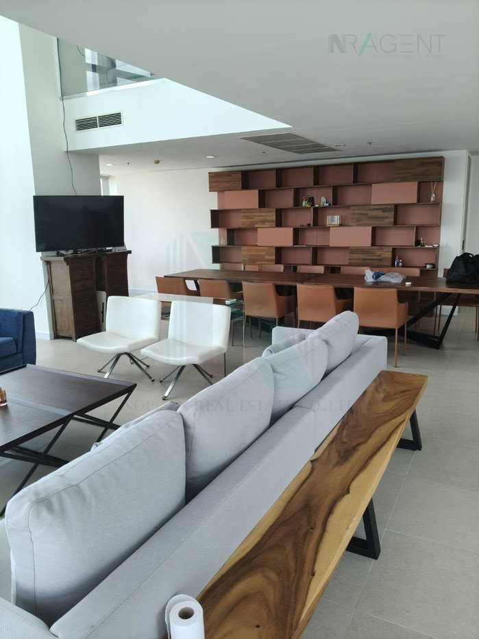 รูป ให้เช่าคอนโด เดอะ ริเวอร์ อาคาร 1 ชั้น 67 Duplex 3 ห้องนอน ขนาด 410 ตรม ใกล้ เสนาเฟส - รูปที่ 6/8