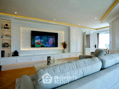 Condos for sale 700 Year Sports Arena Chiang Mai : Spacious 3-BR 182 Sqm At Hillside Condo 4 In Chiang Mai (ID 3243887)