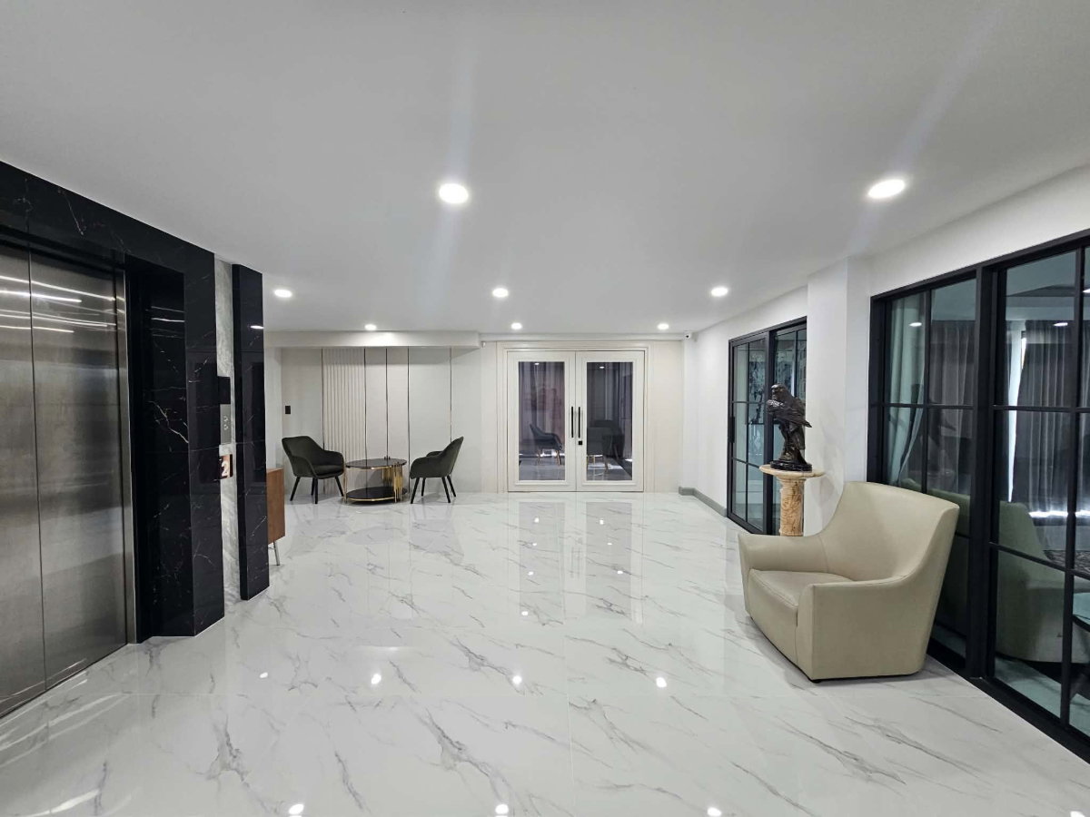 รูป 🏡✨ ให้เช่าพูลวิลล่าหรู 4 ชั้น GrandVilla d’ Maalai พร้อมสระว่ายน้ำส่วนตัวและลิฟต์  #สันกำแพง เชียงใหม่  #A5-V0059 - รูปที่ 10/22