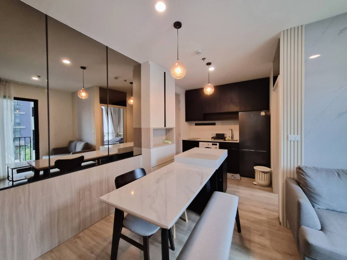 picture For Rent "𝐍𝐮𝐞 𝐃𝐢𝐬𝐭𝐫𝐢𝐜𝐭 𝐑𝟗 " 2 Bedrooms 1 Bathroom Size 35 Sqm. Floor 3  Near : MRT- Rama 9  - 3/21