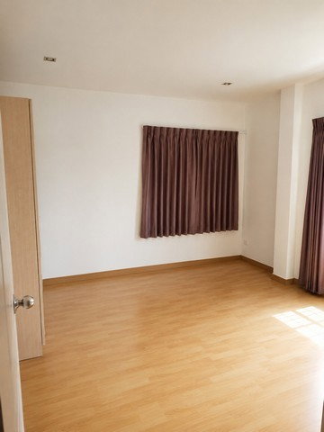 รูป HU7711 บ้านเดี่ยวให้เช่า   หมู่บ้านชมเพลินวิลล์ ถนนพุทธมณฑลสาย 2 กรุงเทพมหานคร - รูปที่ 5/8
