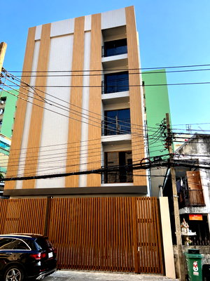 เช่าโฮมออฟฟิศ ถนนรัชดาภิเษก : 🏢✨ ให้เช่า Home Office / อาคารสำนักงาน 5 ชั้น | ทำเลห้วยขวาง เดินทางสะดวก เพียง 600 เมตร ถึง MRT