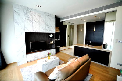 Condos for rent : ADD line id : @cutecondo available to touring please make appointment here