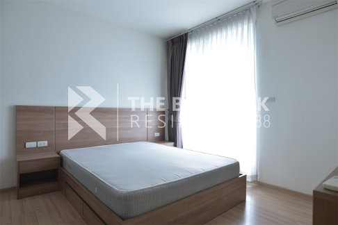 Rhythm Phahol - Ari Special unit at an attractive price near BTS Sena Ruam