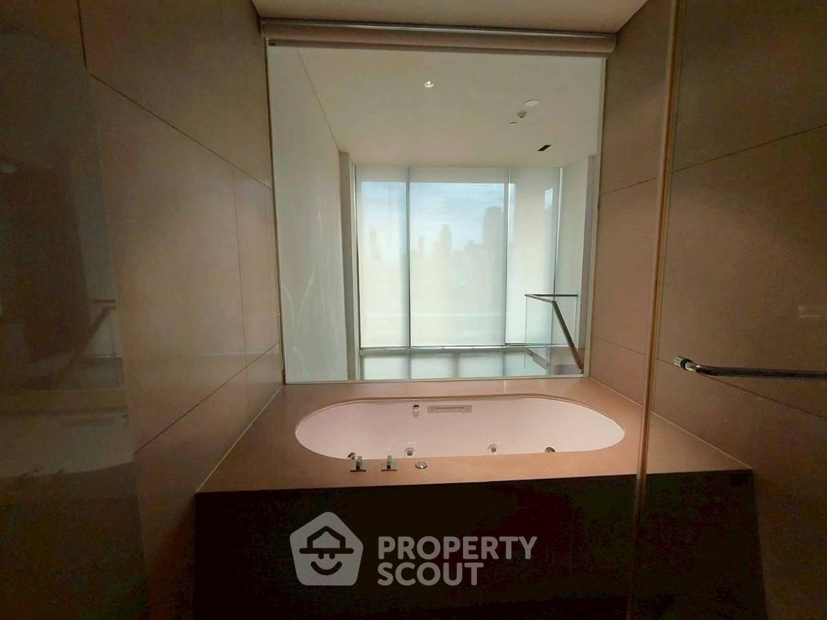 รูป ชั้น 19 ห้อง 2 ห้องนอน The Sukhothai Residences Condominium ใกล้ MRT ลุมพินี (ID 3243360) - รูปที่ 9/17