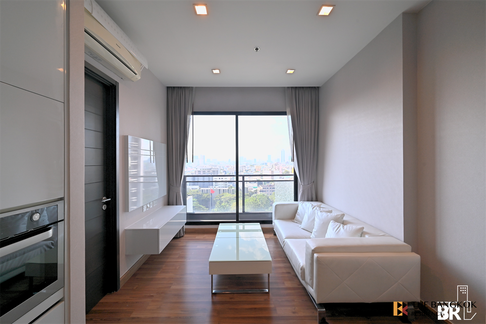 Ivy Ampio near MRT Cultural Center of Thailand Station Special unit at an attractive price