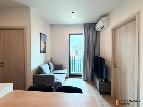 Nue District R9 near MRT Rama 9 Station