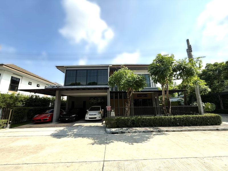 Houses for sale : Sale Detached House Baan Lumpini Suan Luang Rama9 GH665