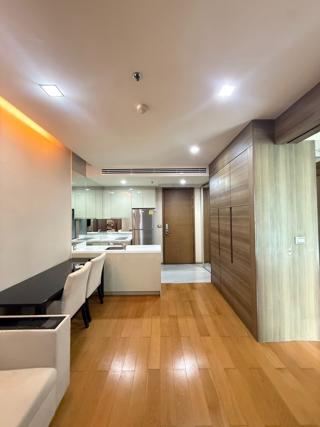 ✨📍ราคาดีที่สุด!! ให้เช่าคอนโด The Address Sathorn 1 ห้องนอน 46 ตร.ม. ใกล้ BTS Saint Louis 