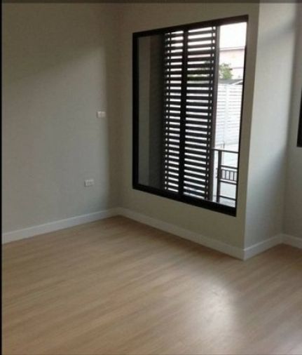 3-bed house for rent, 10 sqm, 18 sq wah, Nong Khaem