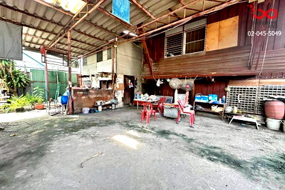 ที่ดิน อ่อนนุช 10 : ขายที่ดินพร้อมบ้าน 46 ตร.วา อ่อนนุช 10 สุขุมวิท 81