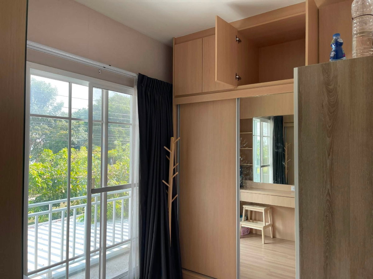 รูป บ้านให้เช่า The Village Bangna Wongwaen 3 พร้อมเข้าอยู่สนใจติดต่อ Line @goodmanpro หรือโทร 0999029 - รูปที่ 7/14