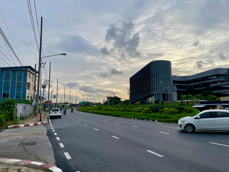 รูป เจ้าของขายเอง Eco Space เกษตรนวมินทร์ 20.5 ตร.วา 3 ชั้น หน้าบ้านไม่มีเพื่อนบ้านบัง จอดรถได้ - รูปที่ 18/19