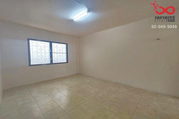 4-bed house for sale, 99 sq wah, Wang Thonglang