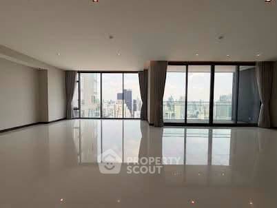 รูป ชั้น 36 ห้อง 4 ห้องนอน 296 ตร.ม. ที่ Q1 Sukhumvit เดินถึง BTS นานา 20 ม. (ID 3247467) - รูปที่ 3/9