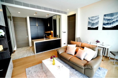 Condos for rent : ✨Ultra Luxury 1 Bedroom Unit For Rent @ Saladaeng One  ✨ 🏡